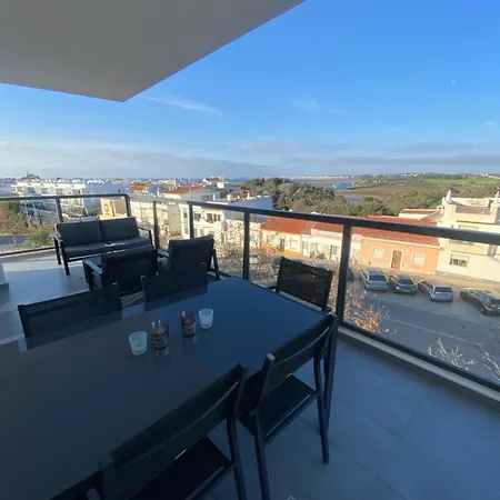 Albur Village - Stunning Penthouse شقة